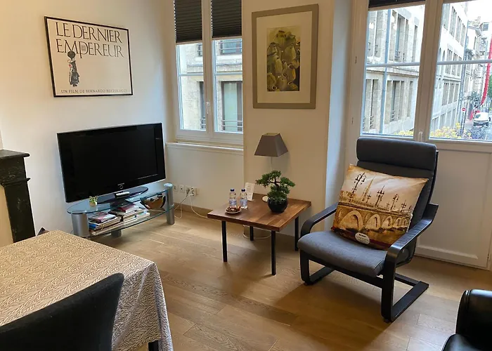 Joli Et Agreable Bordeaux